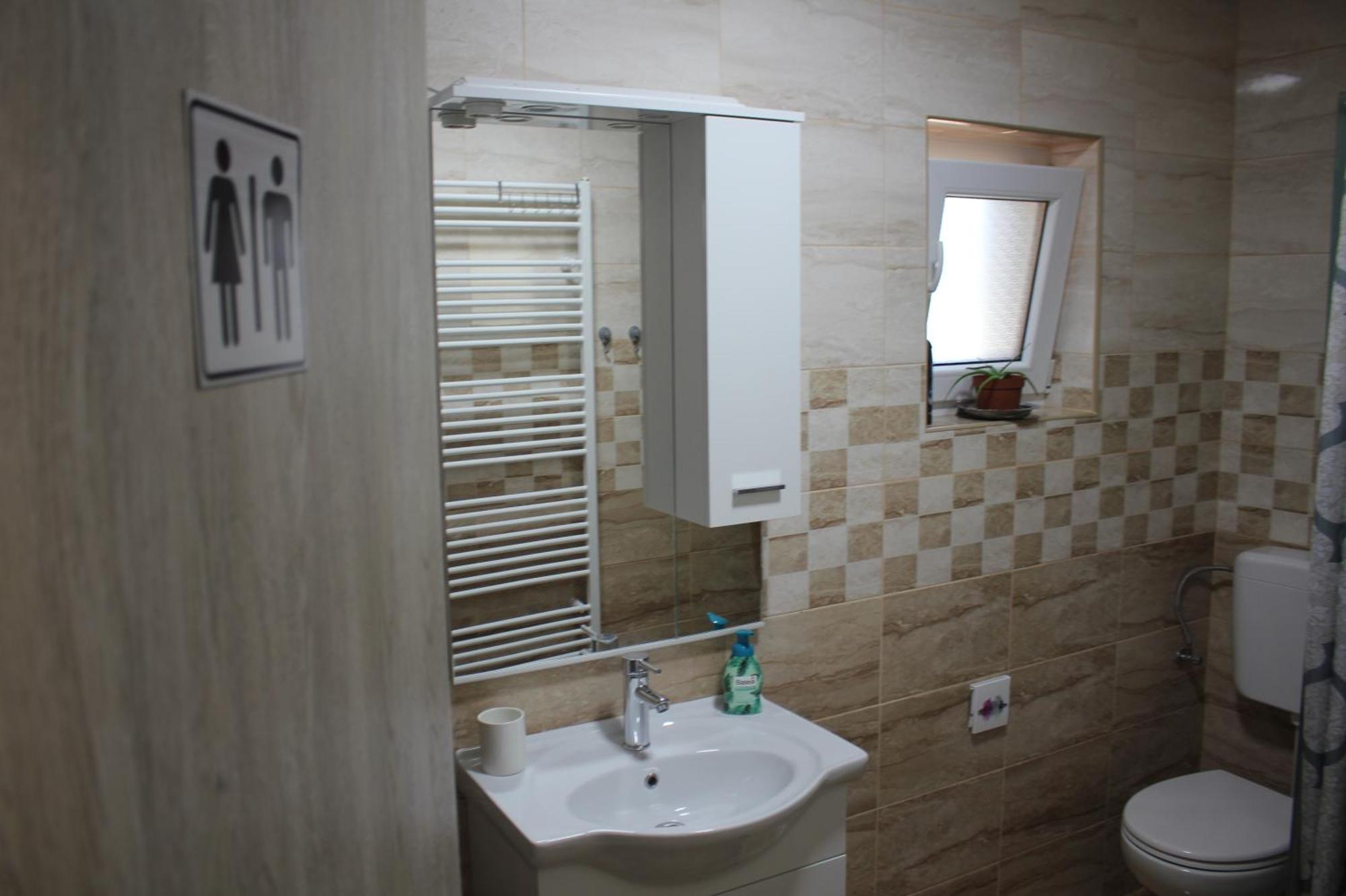 Studio Apartments Adian Korenica Kamer foto